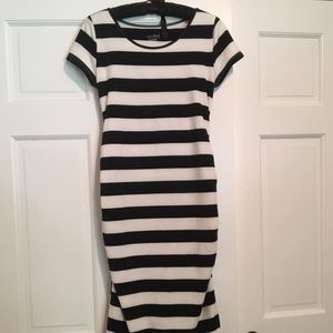 Maternity dress
